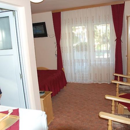 Pension Raluca Sinaia Esterno foto